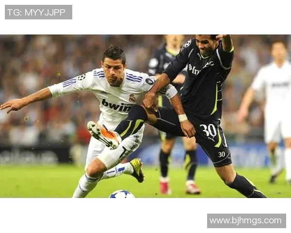 足球明星莫迪的辉煌历程与成就解析